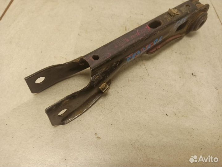 Рычаг задний поперечный