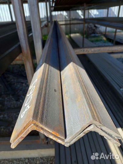 Уголок 50х4
