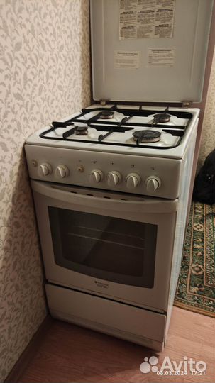 Газовая плита Hotpoint Ariston