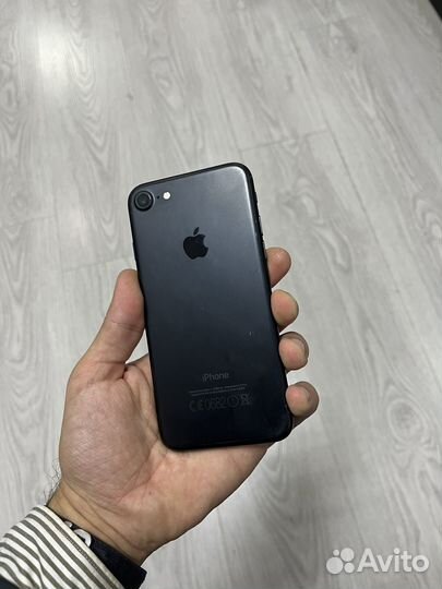 iPhone 7, 32 ГБ