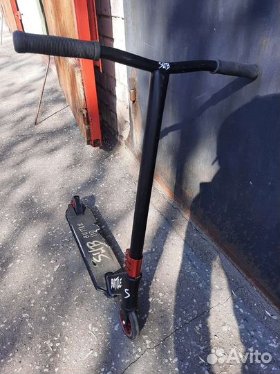 Трюковой самокат