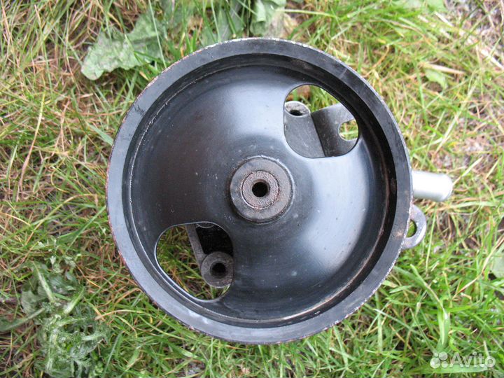 Насос гур 1.6/1.8 QG16/QG18 Nissan Primera P12