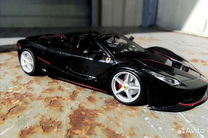 Burago. Ferrari Aperta Edition