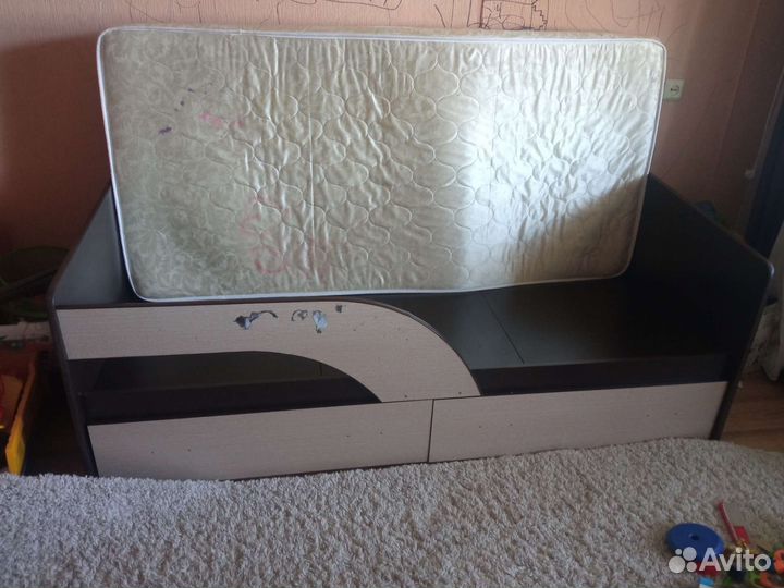 Детская кровать от 3 лет с матрасом бу