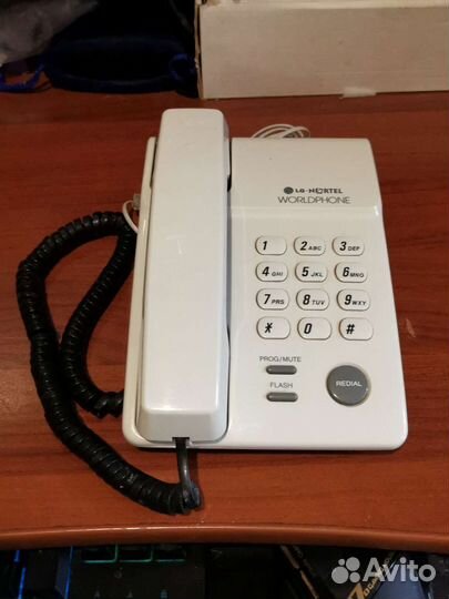 Телефон проводной LG