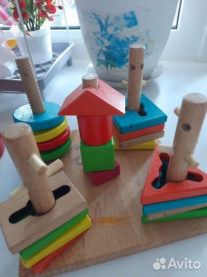Развивающие деревянные игрушки