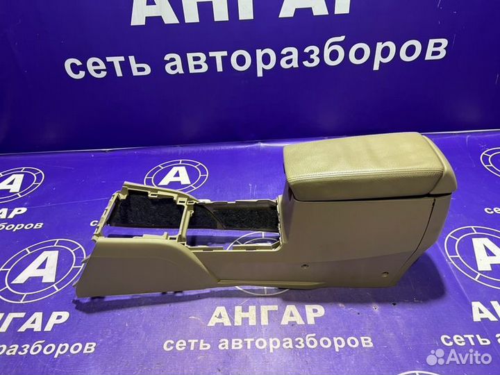 Подлокотник Honda Accord 7 CL9 K24A3 2007