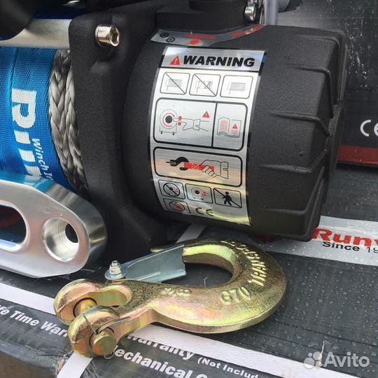 Лебёдка электрическая 12V Runva 10000 lbs Кевлар