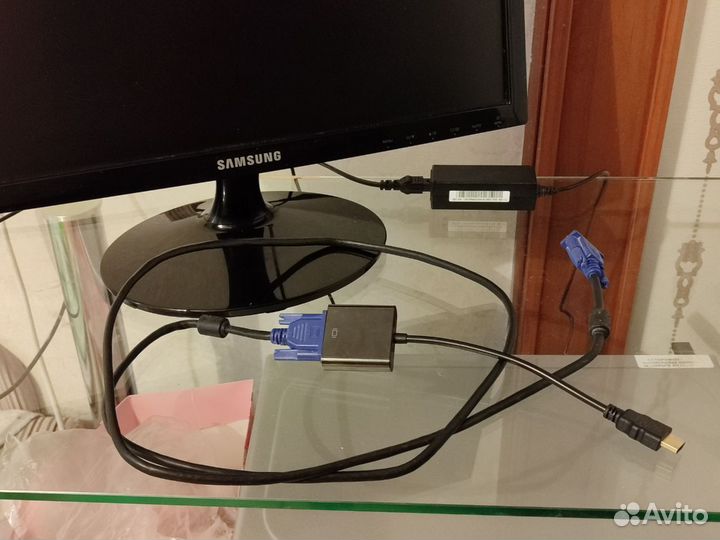 Монитор Samsung SyncMaster SA300 18.5