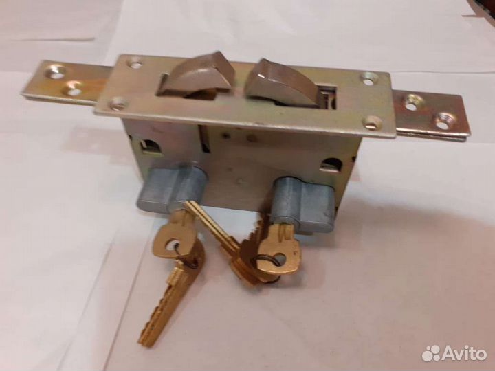 Новый замок краб врезной