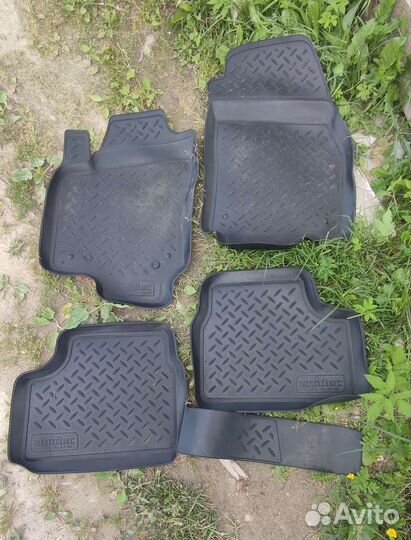 Комплект ковриков в салон Опель астра h хечбек