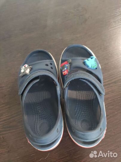 Сандалии crocs c11