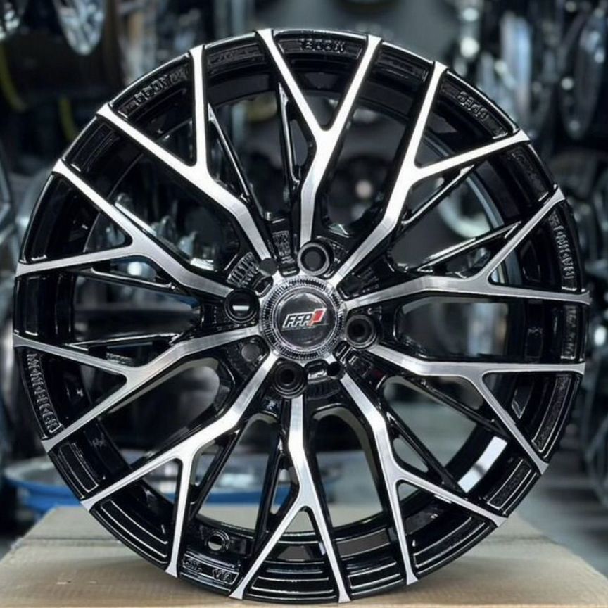 Литые диски VORSTEINER VFX-001 7×R16 4×98