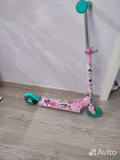 Самокат детский двухколесный для девочки