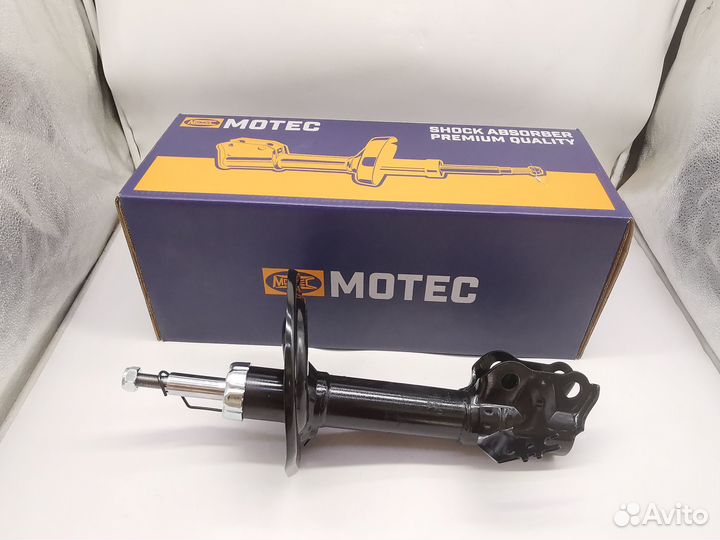 Амортизатор передний левый на Toyota Camry