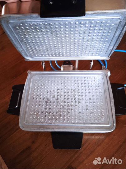 Электрическая вафельница-гриль жаровня времен СССР