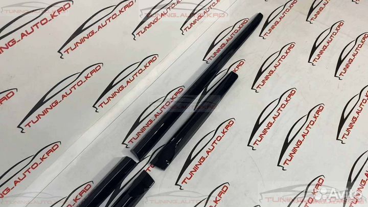 Молдинги дверей Toyota Land Cruiser Prado 150 O620