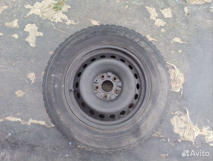 R16 Bridgestone Ice Cruiser 5000 215/65, PCD 5x114.3 DIA 60.1