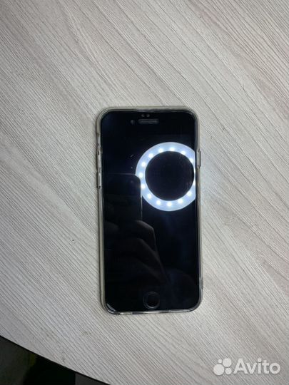 iPhone 6S, 64 ГБ