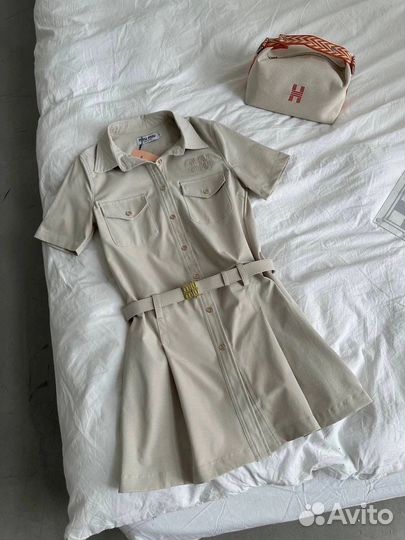 Платье женское летнее фирмы Miu Miu