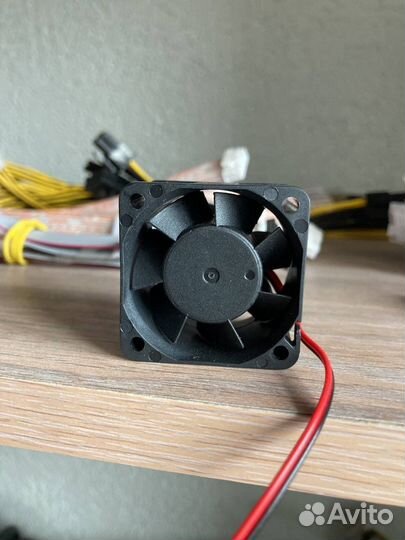 Кулер 2pin Nidec