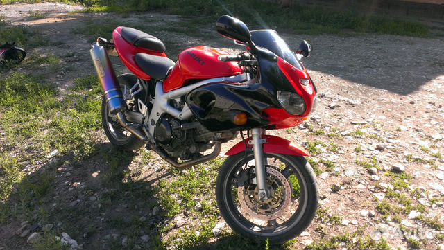 Suzuki SV400 s