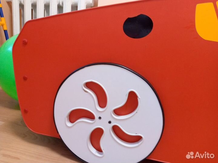 Детская кровать машина бу