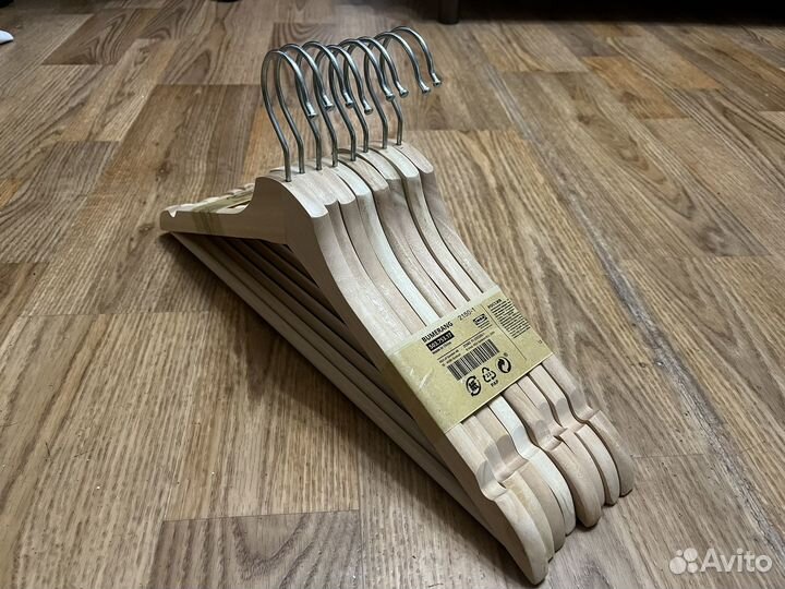 Вешалки плечики икеа бумеранг деревянные