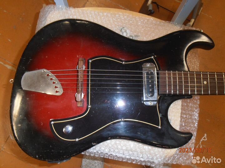 Электрогитара Musima 1/2 (ГДР), 1960-е