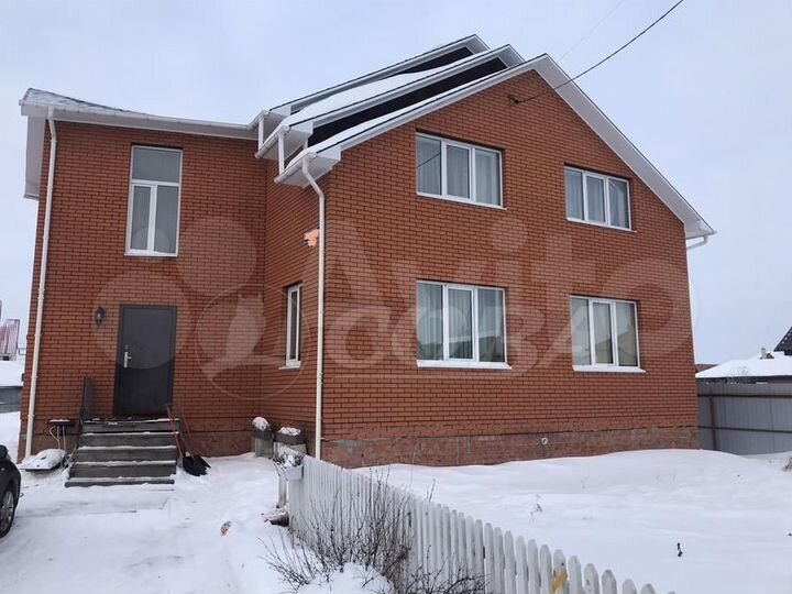 Дом 234,9 м² на участке 14,5 сот.