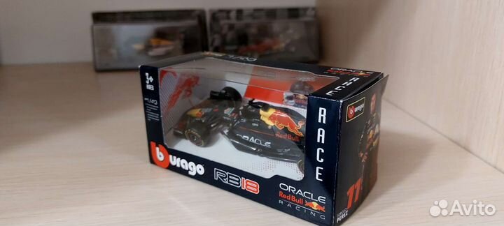 Модель болида Формулы1 RB18 MaxVerstappen