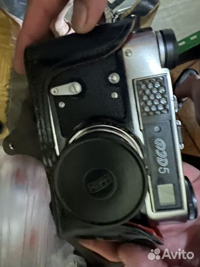 Плёночный фотоаппарат