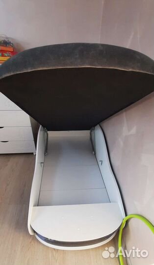 Детская кровать гоночная машина