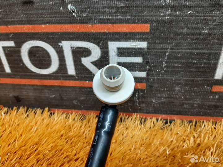 Трубка вакуумного усилителя Mercedes-Benz C-Class