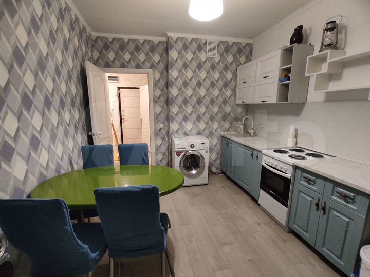 2-к. квартира, 54 м², 12/14 эт.