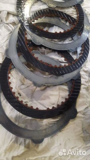 Редуктор хода экскаватора Komatsu PC400-7