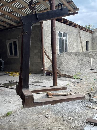 Вилка для поддоны