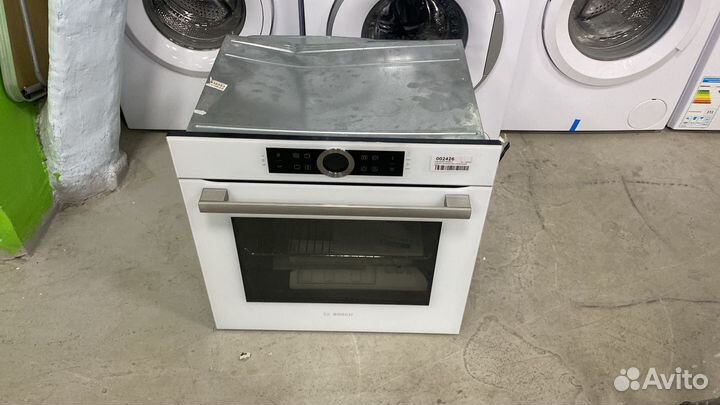 Электрический духовой шкаф Bosch HBG672BW1F