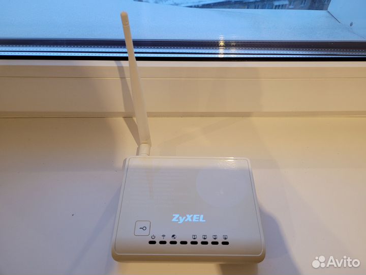 Wi-Fi роутер Zyxel Keenetic Lite