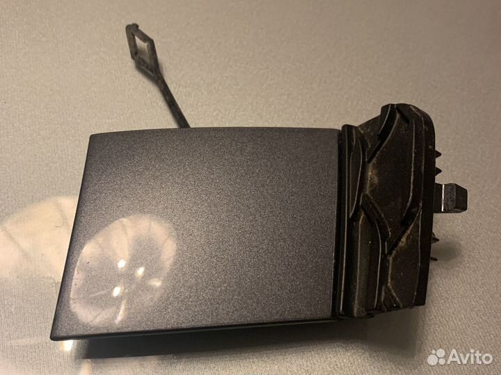 Заглушка буксировочного крюка mercedes