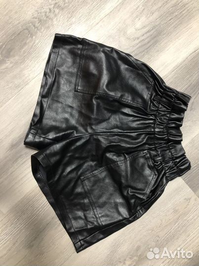 Кожаные шорты