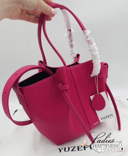 Сумка Yuzefi Mochi фуксия натуральная кожа