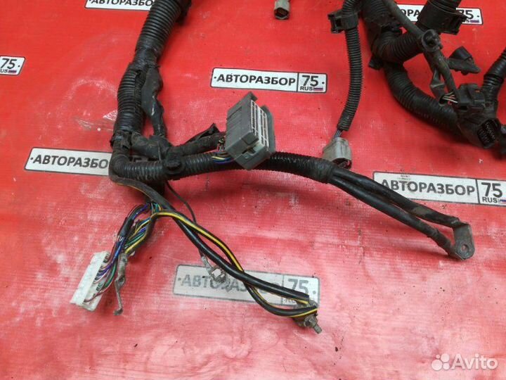 Проводка двигателя Mitsubishi Lancer CY2A 4A91