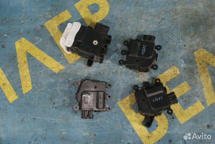 Моторчик заслонки печки Mazda 6 GH