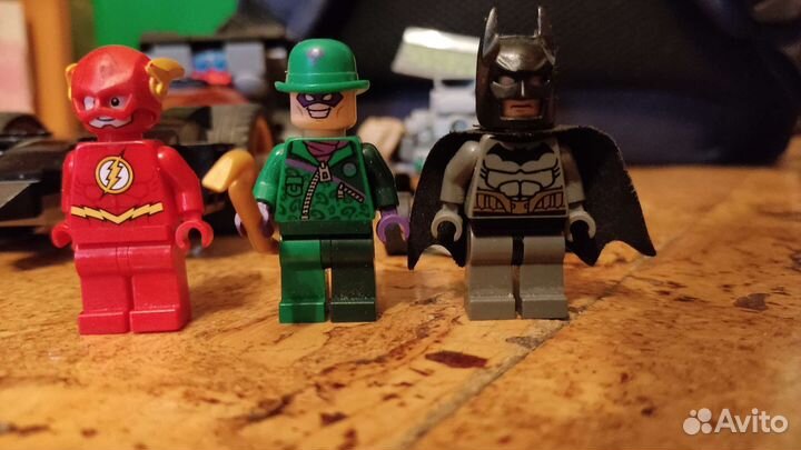 Lego Dc super heroes. Погоня Бэтмена и Загадочника