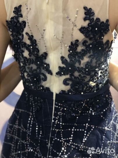 Вечернее платье