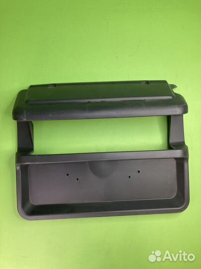 Накладка крыла левая (задняя) \Scania 4 серия M313