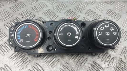 Блок управления печки и климат-контроля mitsubishi