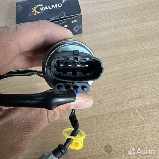 Датчик давления масла shacman X3000 Евро5