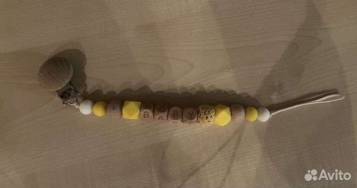 Держатель для пустышки